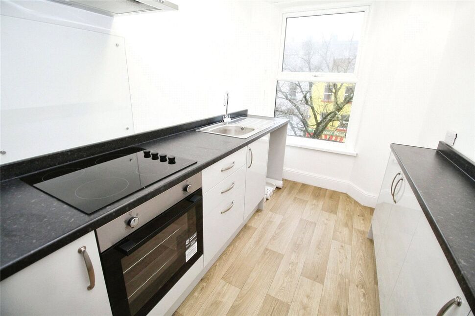 1 bedroom Flat to rent, Albert Road, Plymouth, PL2 £800 pcm