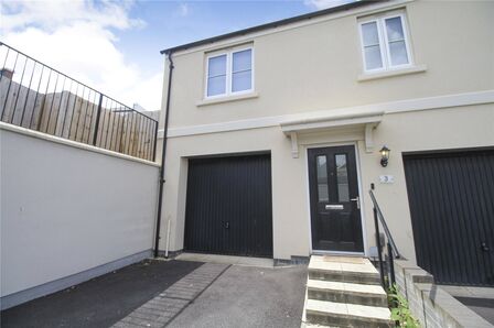 Miranda Court, 2 bedroom Flat to rent, &pound;1,095 pcm