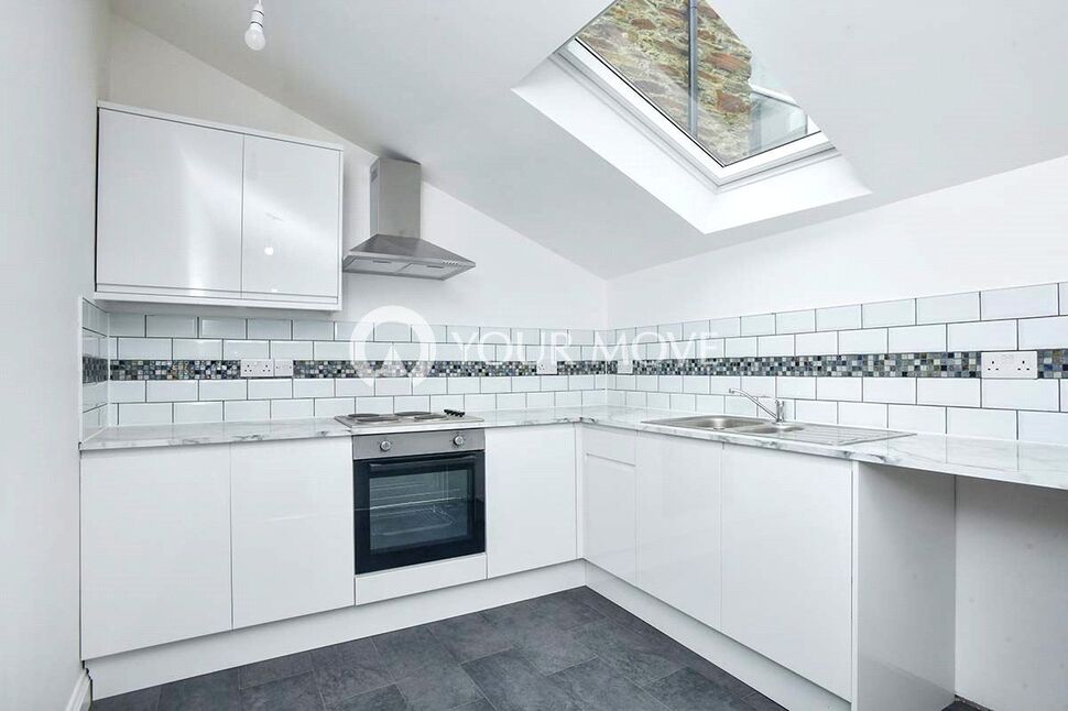 Main image of 2 bedroom Flat to rent, Well Street, Callington, Cornwall, PL17