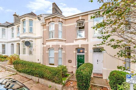 May Terrace, 5 bedroom  House to rent, £2,250 pcm