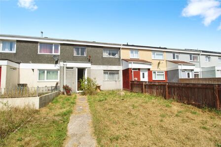 3 bedroom Mid Terrace House for sale
