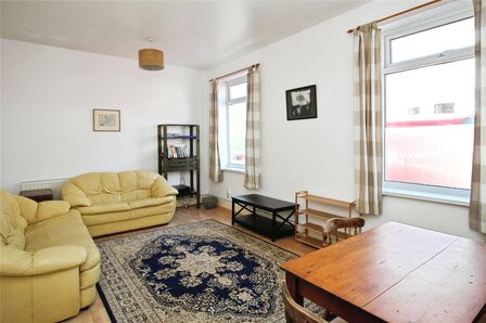 4 bedroom End Terrace House for sale