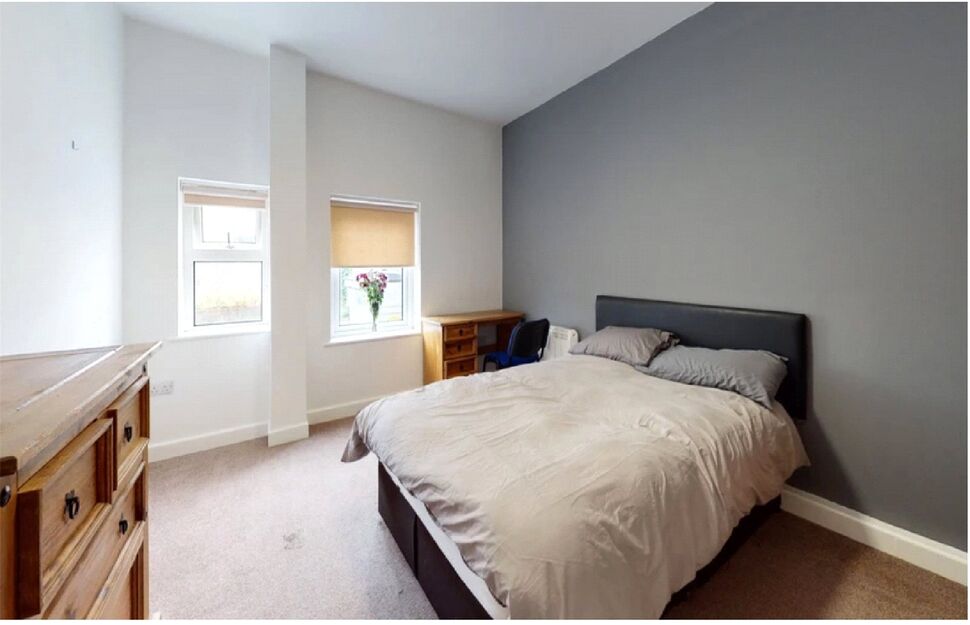 Main image of 4 bedroom Room to rent, Whitefield House, Greenbank Road, Devon, PL4