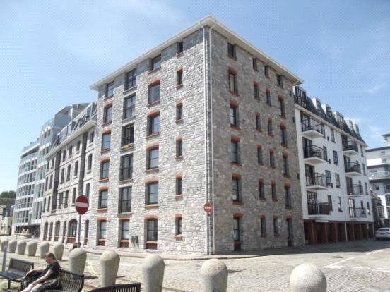 Main image of 1 bedroom  Flat for sale, Hawkers Avenue, Plymouth, Devon, PL4