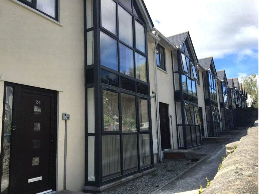 Main image of 2 bedroom Flat to rent, Woodside, Plymouth, Devon, PL4