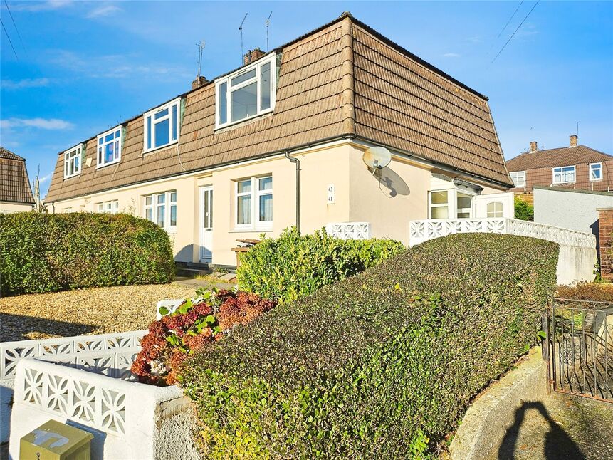 Main image of 2 bedroom  Flat for sale, Swinburne Gardens, Plymouth, Devon, PL5