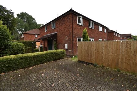 Marsh Close, 2 bedroom House to rent, &pound;1,000 pcm