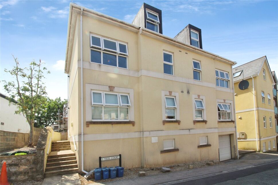 Main image of 1 bedroom Flat to rent, King Street, Newton Abbot, Devon, TQ12