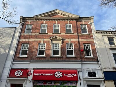 Courtenay Street, 1 bedroom  Flat to rent, £635 pcm