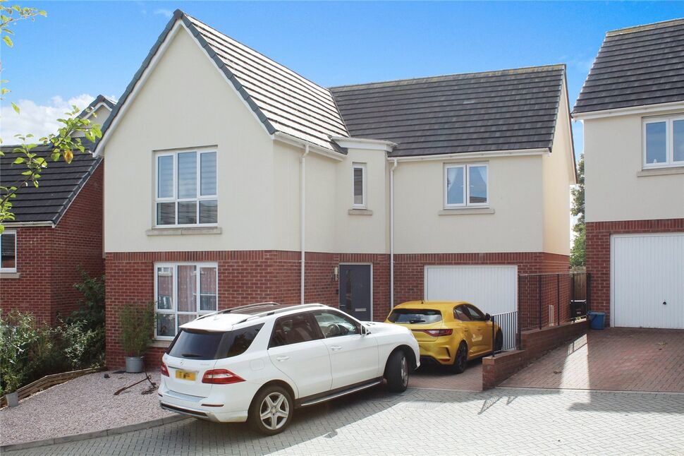 4 bedroom Detached House for sale, Saxon Way, Kingsteignton, TQ12 £