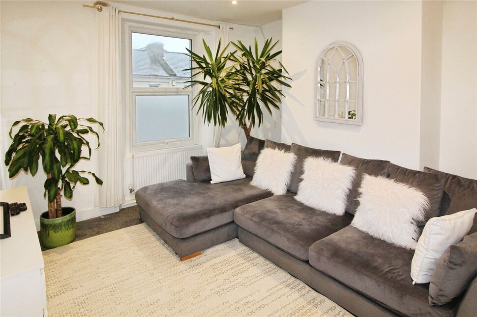 Lounge / Dining Room