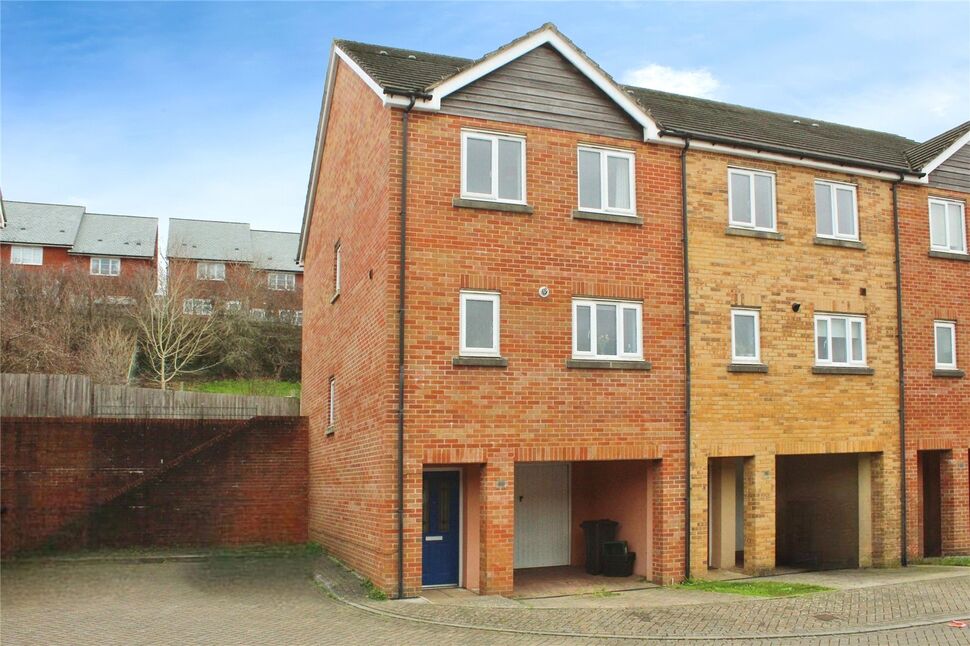 Main image of 3 bedroom End Terrace House for sale, Frobisher Road, Newton Abbot, Devon, TQ12