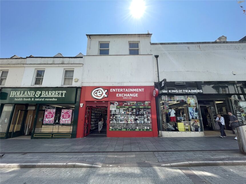 Main image of 2 bedroom Flat to rent, Union Street, Torquay, Devon, TQ2