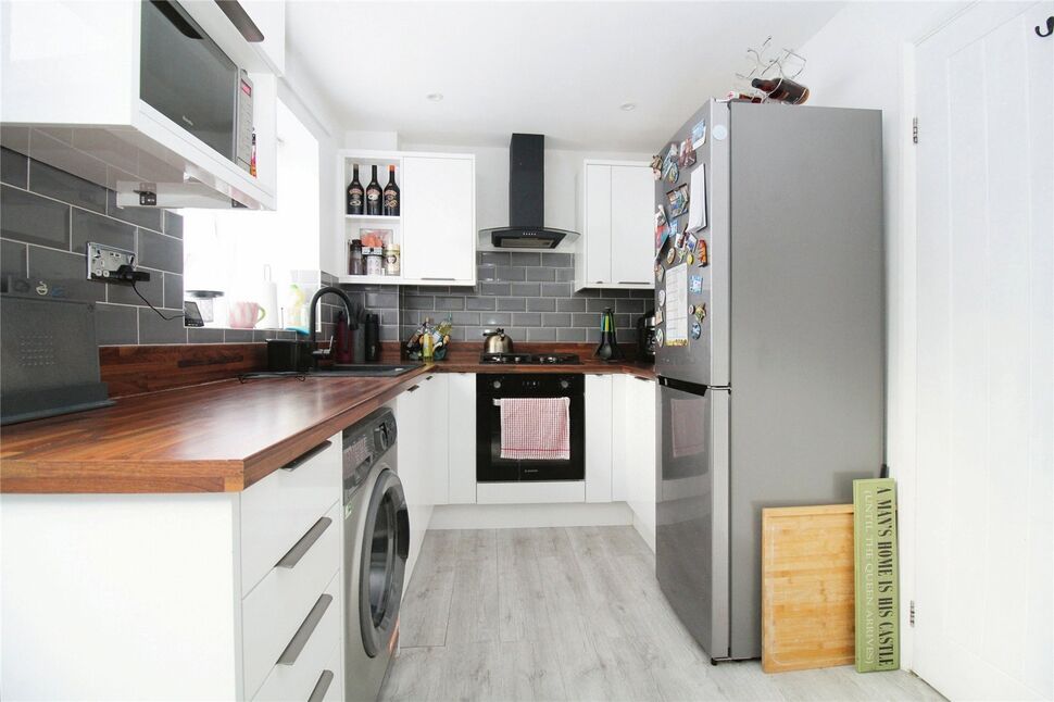 2 bedroom Mid Terrace House for sale, Drum Way, Heathfield, TQ12 £200,000