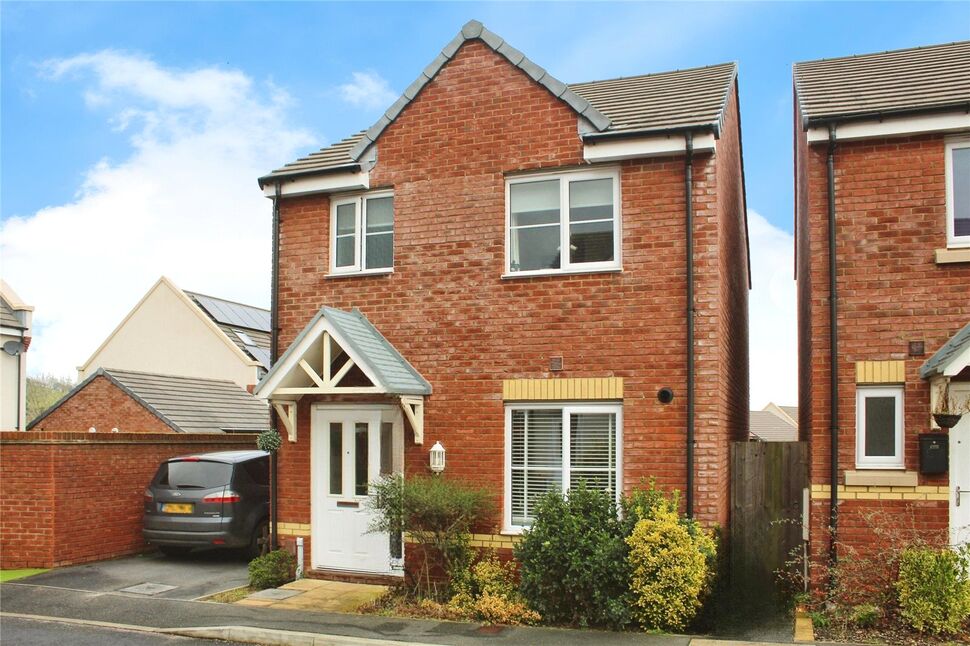 Main image of 3 bedroom Detached House for sale, Burnet Road, Newton Abbot, Devon, TQ12