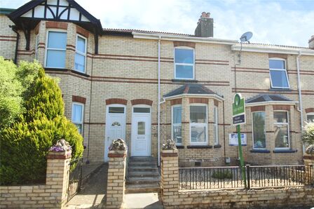 Deer Park Road, 3 bedroom Mid Terrace House to rent, £1,200 pcm
