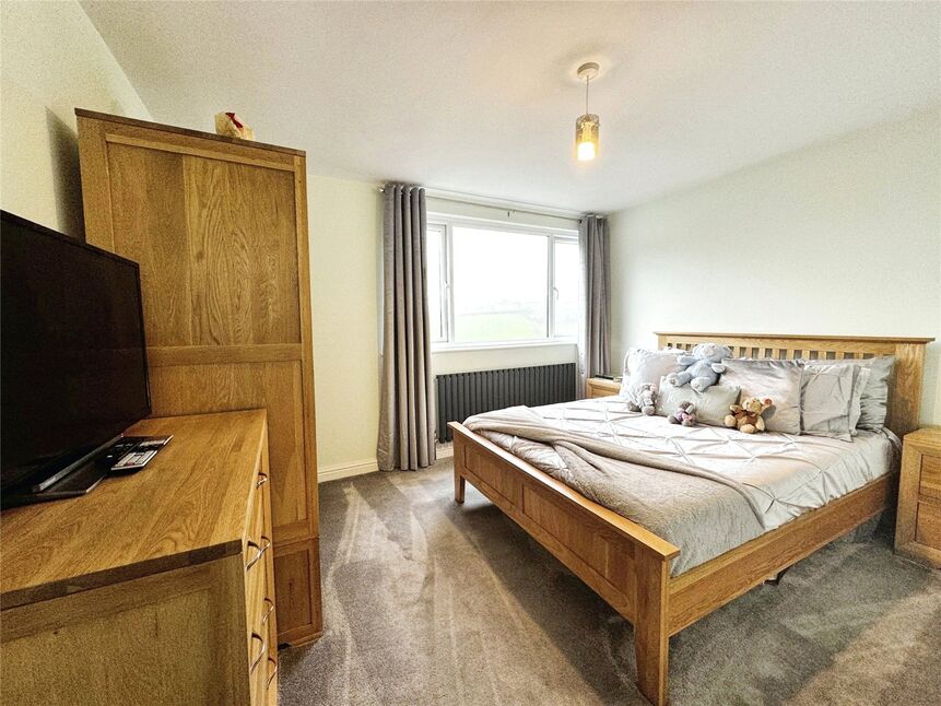 4 bedroom End Terrace House for sale, Northleat Avenue, Paignton, TQ3
