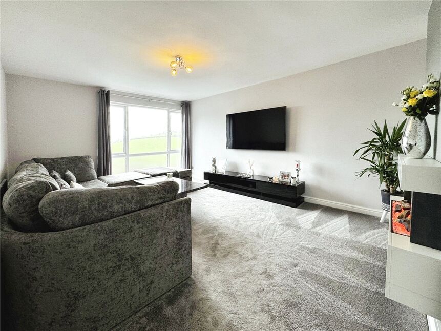 4 bedroom End Terrace House for sale, Northleat Avenue, Paignton, TQ3