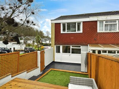 Northleat Avenue, 4 bedroom End Terrace House for sale, £240,000