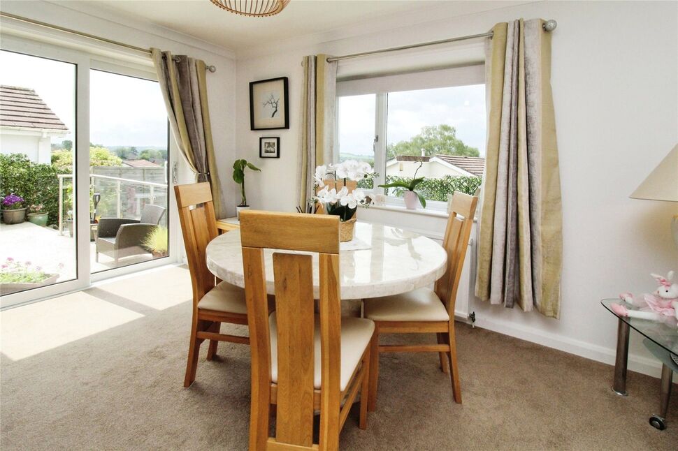 3 bedroom Detached House for sale, Cedar Road, Newton Abbot, TQ12 £