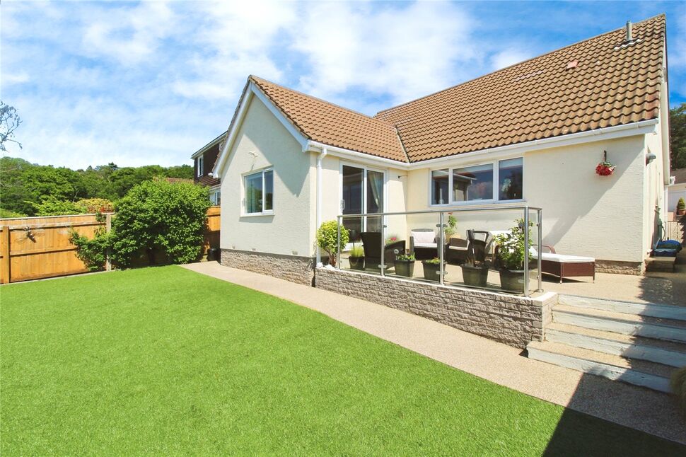 3 bedroom Detached House for sale, Cedar Road, Newton Abbot, TQ12 £