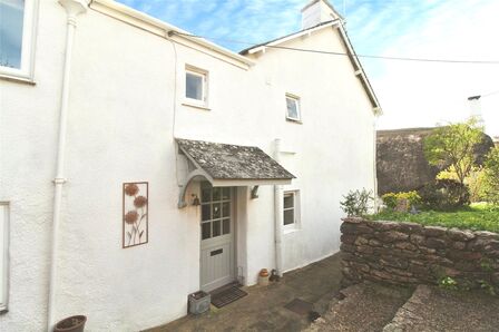 2 bedroom End Terrace Property for sale