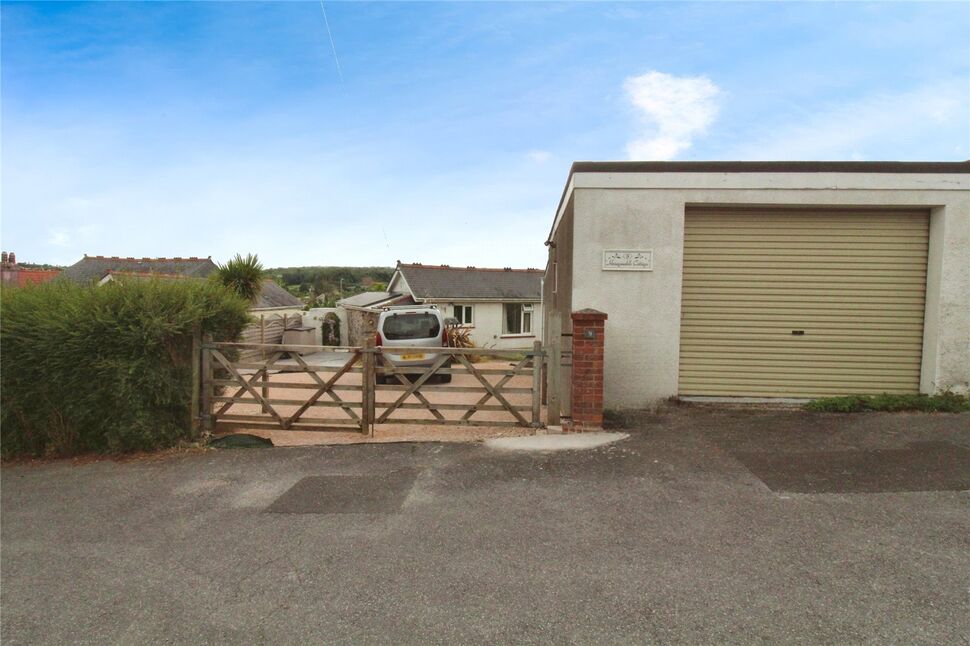 Main image of 2 bedroom Detached Bungalow for sale, Vale Road, Kingskerswell, Devon, TQ12