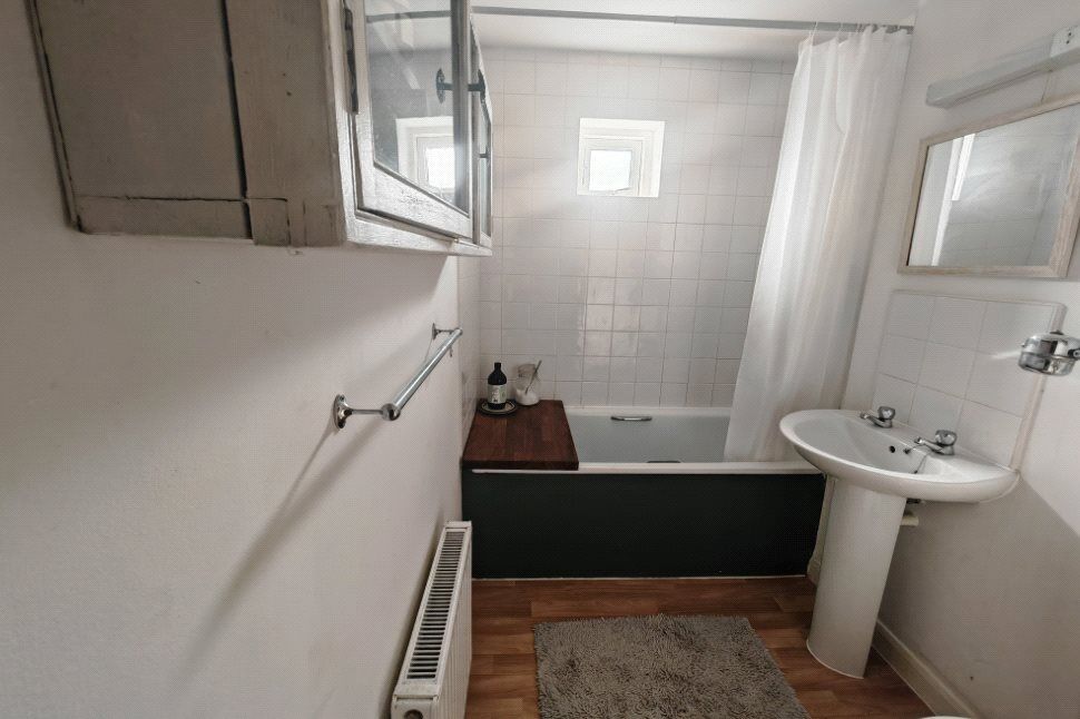 Bathroom / Wc