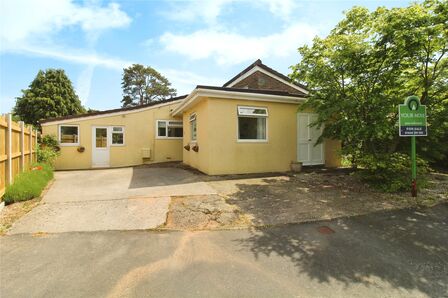 4 bedroom Detached Bungalow for sale