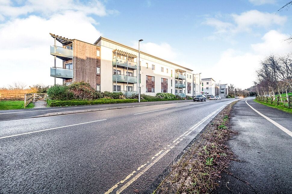 1 bedroom Flat for sale