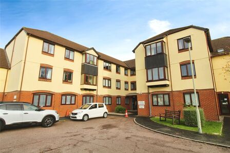 Hameldown Way, 2 bedroom  Flat for sale, £100,000