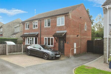 Holmes Road, 3 bedroom Semi Detached House for sale, £270,000