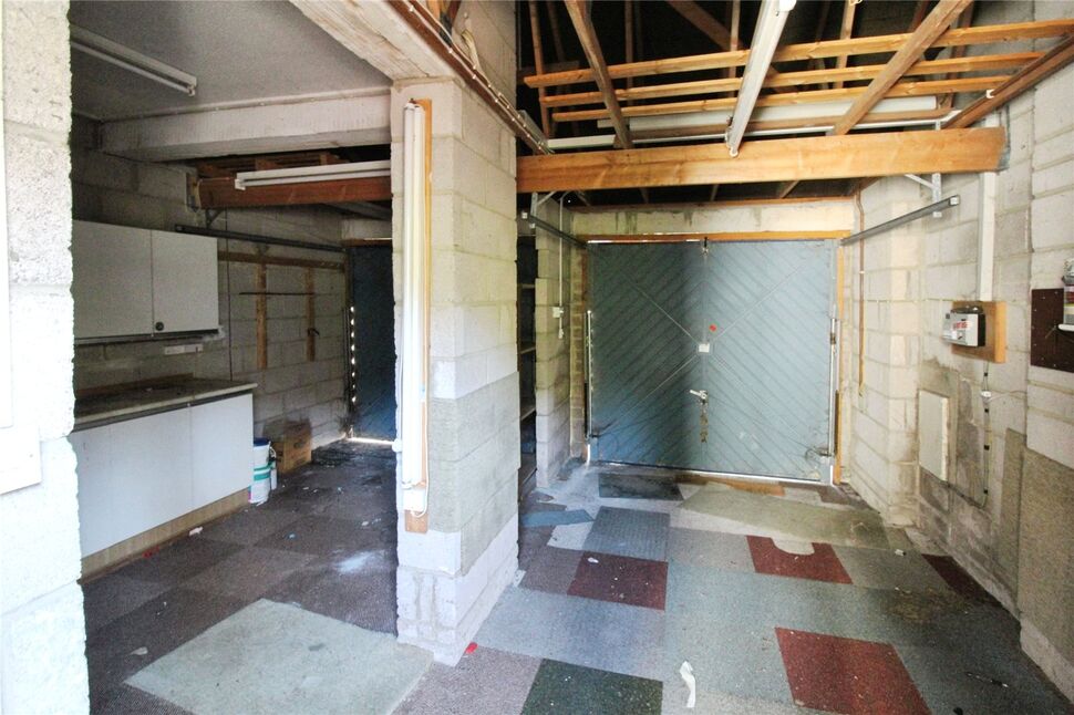 Double Garage