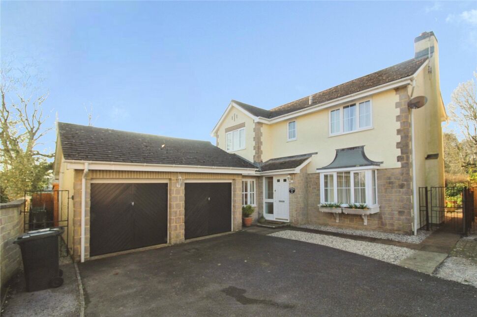 Main image of 4 bedroom Detached House for sale, Tremlett Grove, Ipplepen, Devon, TQ12