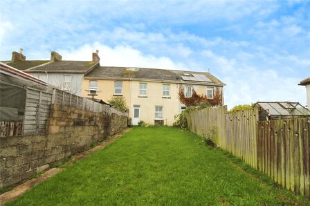 Westhill Terrace, 3 bedroom Mid Terrace House for sale, &pound;250,000