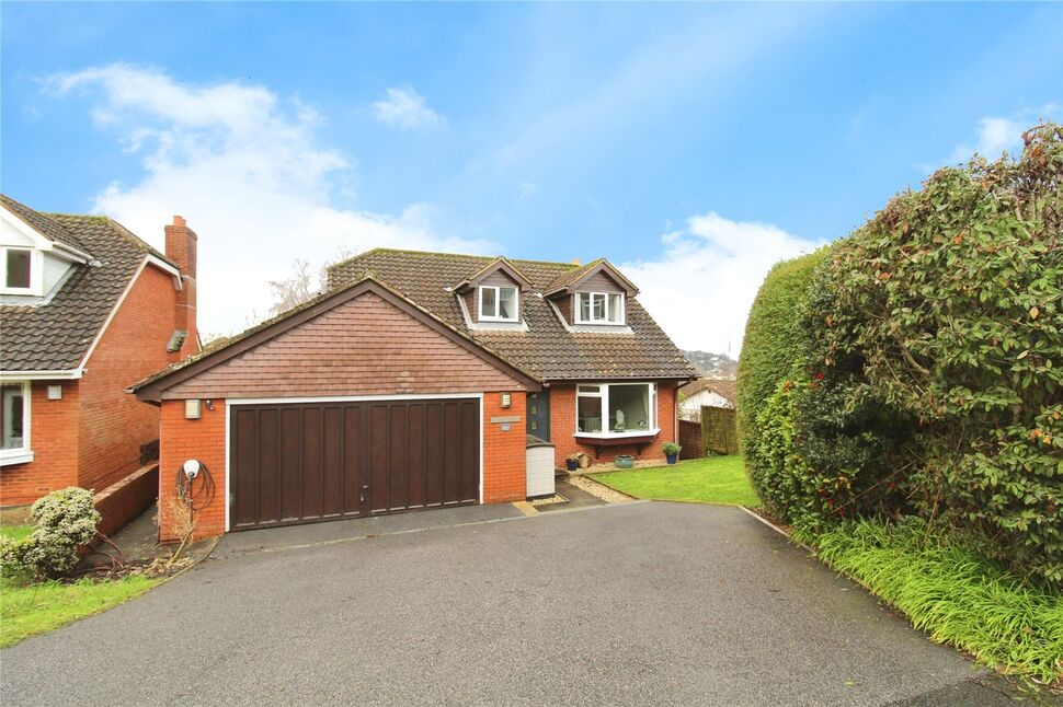 Main image of 5 bedroom Detached House for sale, Willow Close, Newton Abbot, Devon, TQ12