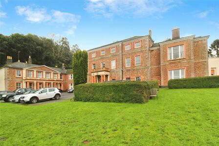Haccombe House, 2 bedroom Flat for sale, &pound;110,000
