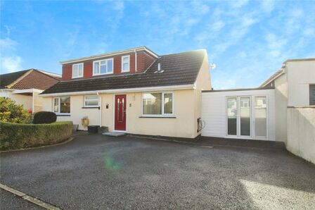 Dornafield Drive West, 3 bedroom Detached Bungalow for sale, &pound;375,000