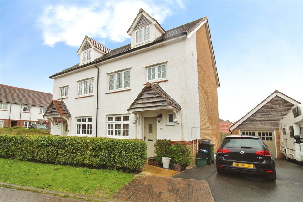 Main image of 4 bedroom Semi Detached House for sale, Foxglove Close, Newton Abbot, Devon, TQ12