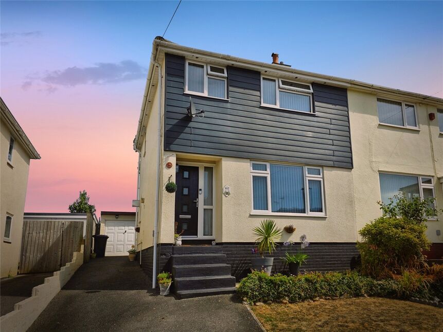 Main image of 3 bedroom Semi Detached House for sale, Sandringham Road, Devon, TQ12
