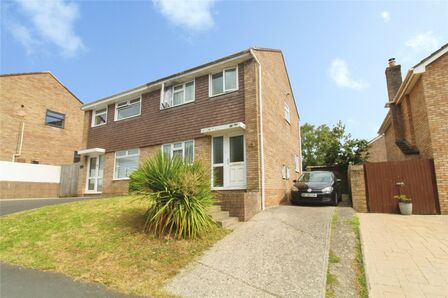 Longfield Avenue, 3 bedroom Semi Detached House for sale, &pound;275,000