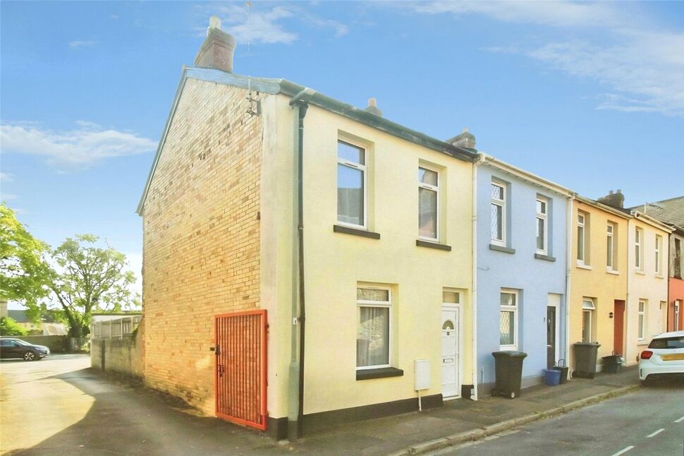 Main image of 2 bedroom Mid Terrace House for sale, School Road, Newton Abbot, Devon, TQ12