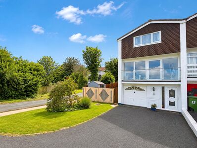 3 bedroom End Terrace House for sale