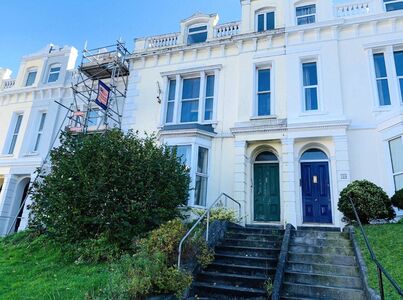 North Hill, 1 bedroom Flat to rent, &pound;700 pcm