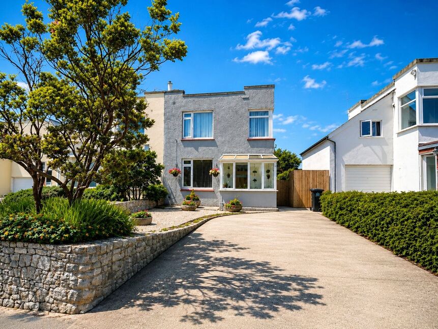 Main image of 2 bedroom Semi Detached House for sale, The Villas, Sandygate, Devon, TQ12