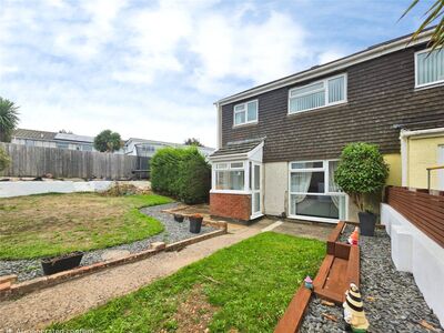 Gilbert Road, 3 bedroom End Terrace House for sale, &pound;250,000