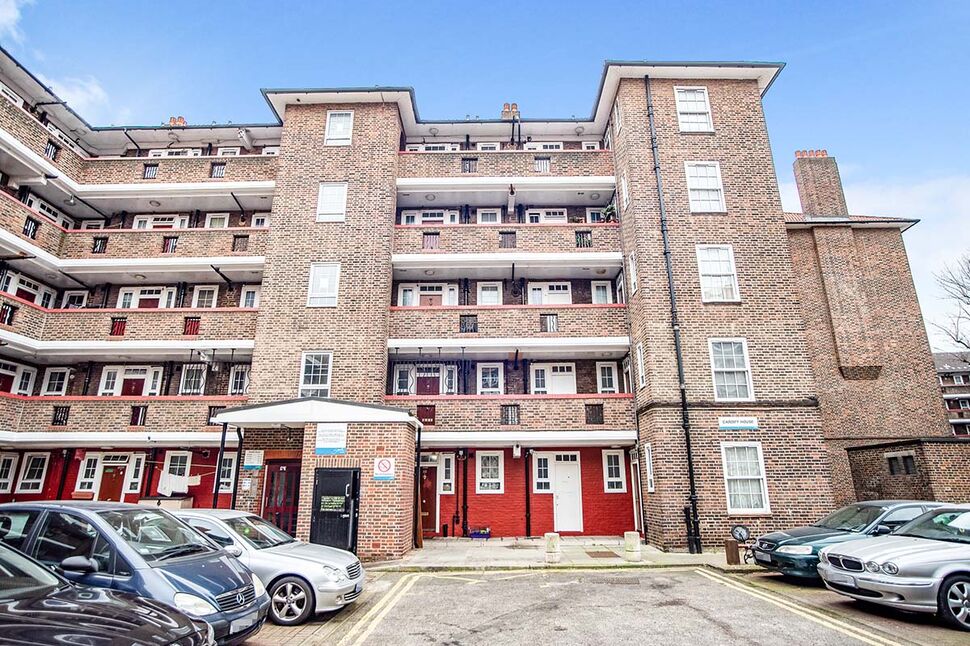 Main image of 2 bedroom Flat for sale, Cardiff House, Peckham Park Road, London, SE15
