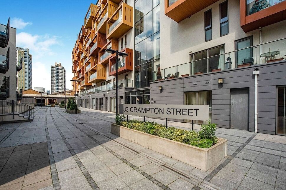 Main image of 2 bedroom  Flat for sale, Crampton Street, London, SE17