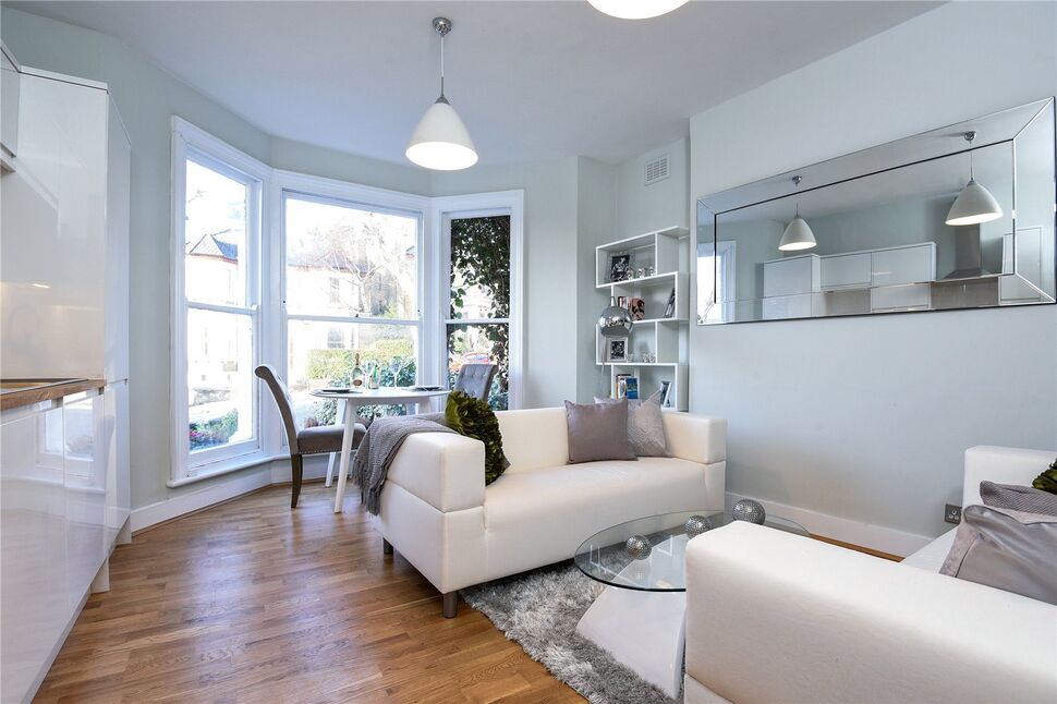 1 bedroom flats for sale in London Your Move