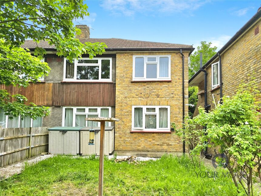 Main image of 2 bedroom  Flat for sale, Geoffrey Road, London, SE4